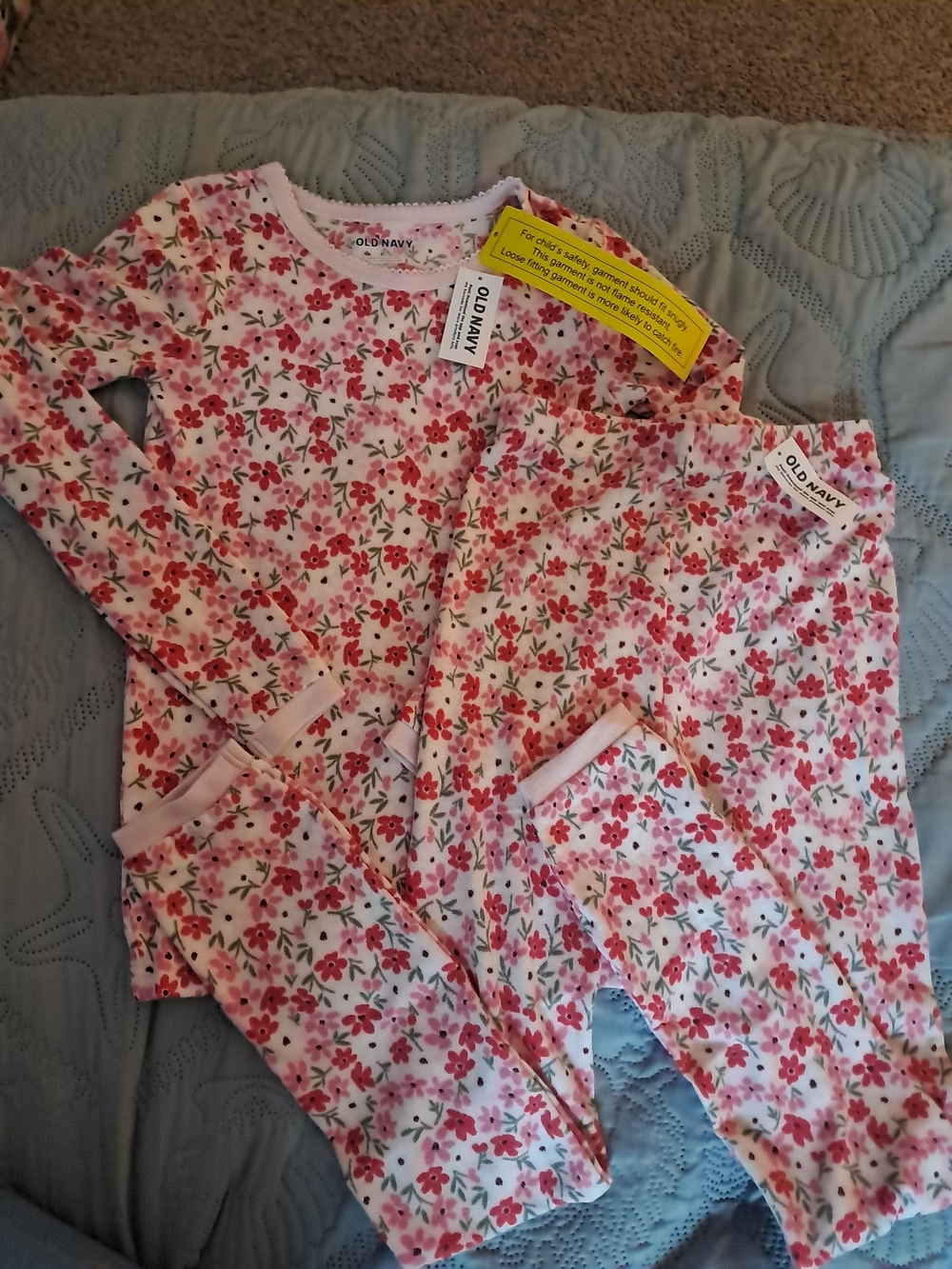 Old Navy Pink Floral Girls' Pajama Set